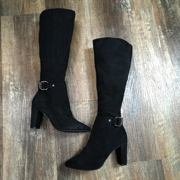 JONES NEW YORK BLACK FAUX SUEDE TALL BOOTS SIDE ZIPPER SIZE 7 - Picture 3 of 6